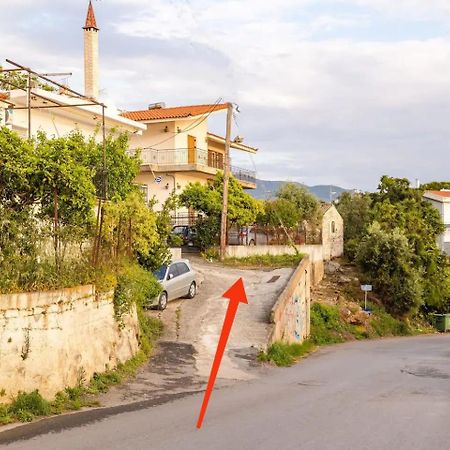 Seaside Family Haven - Avia'S Spacious Getaway エクステリア 写真